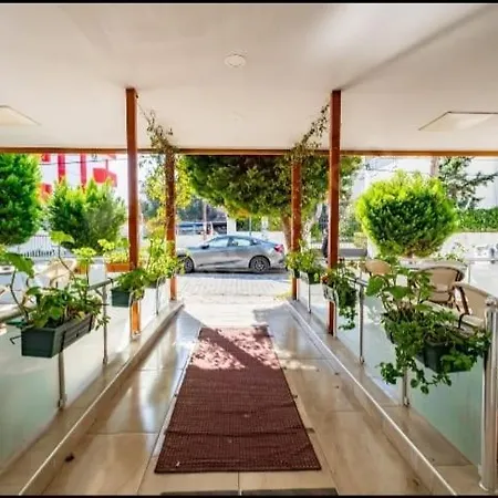 Hotel Akcay Leman