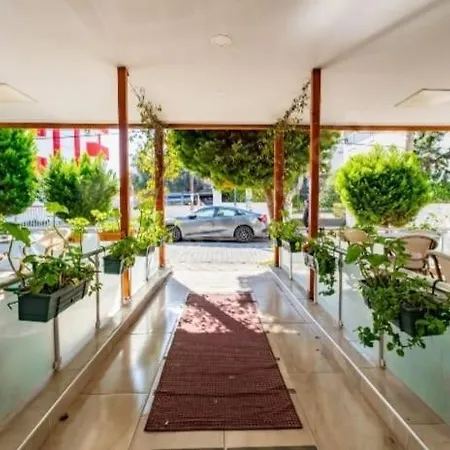 Hotel Akcay Leman